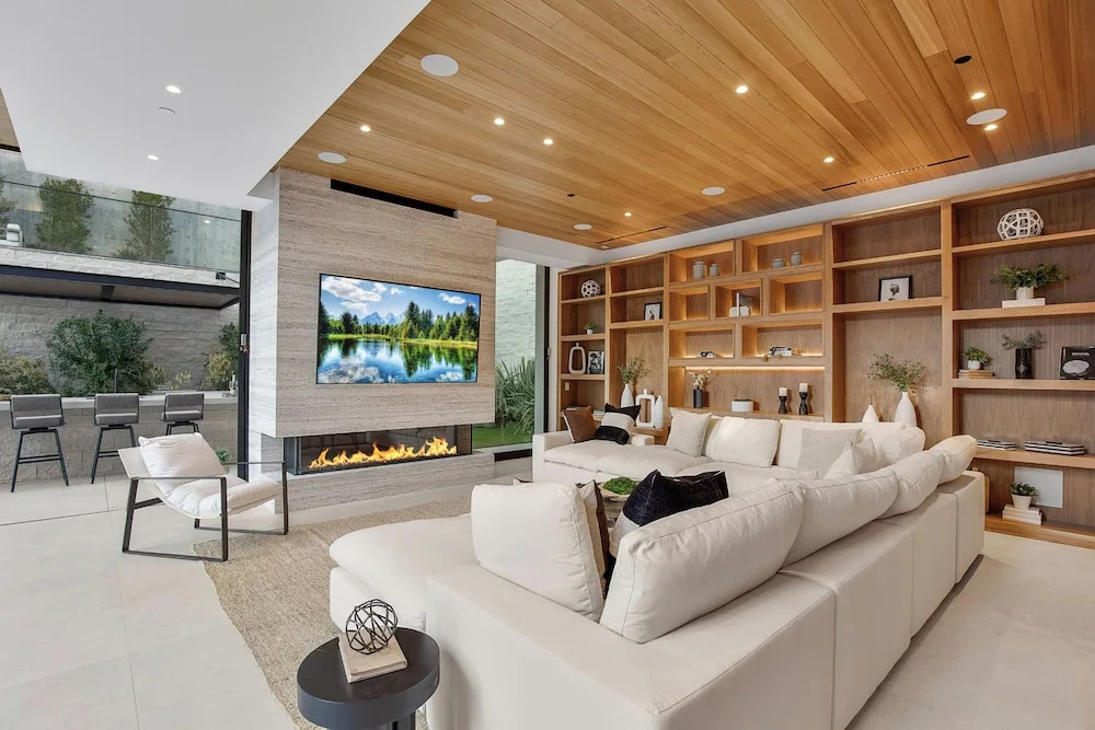 Hutton Modern, photo 2