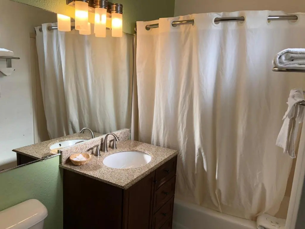 American Inn & Suites LAX — photo 7