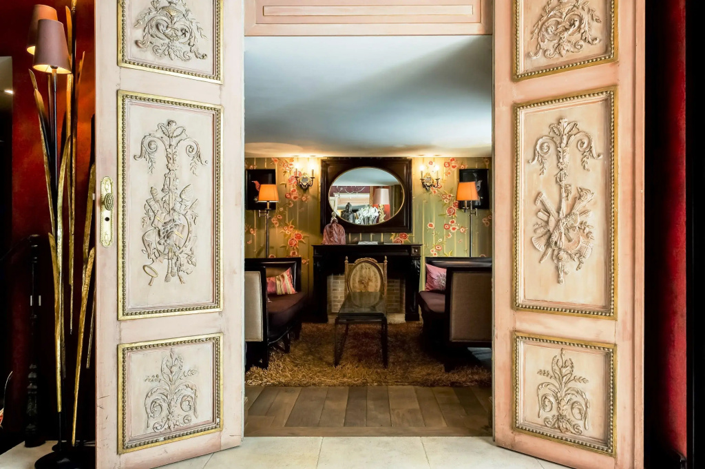 Hôtel Chateaubriand Champs Elysées — photo 6