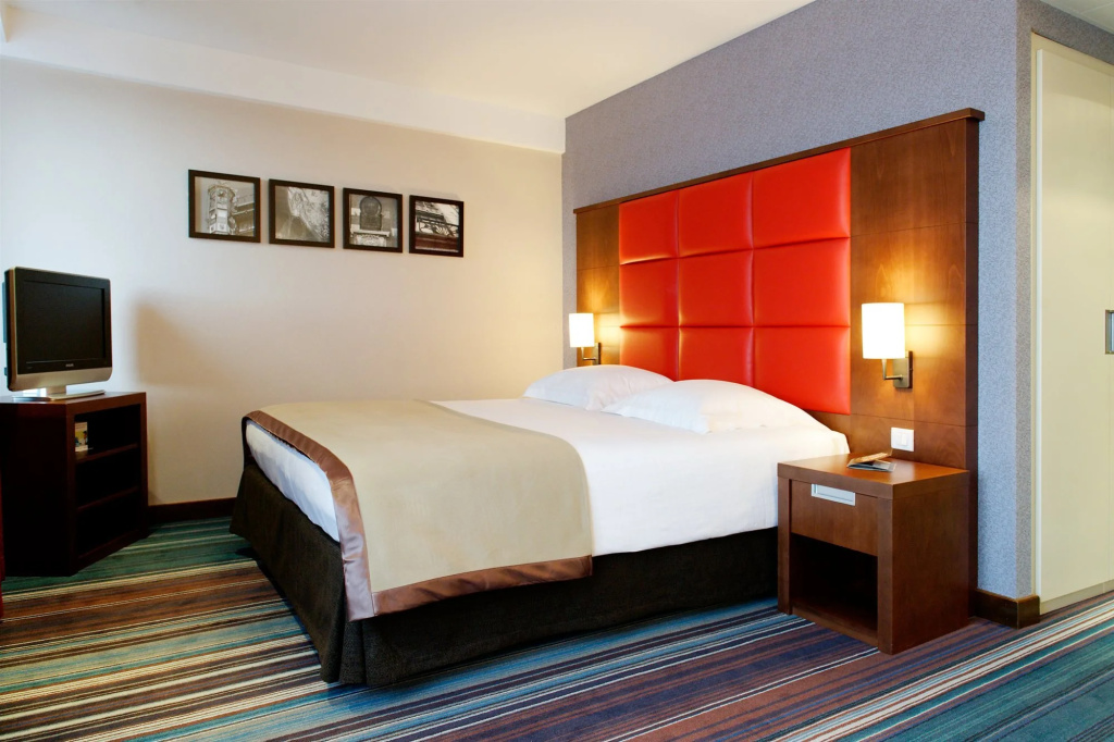 New Hotel Charlemagne — photo 6