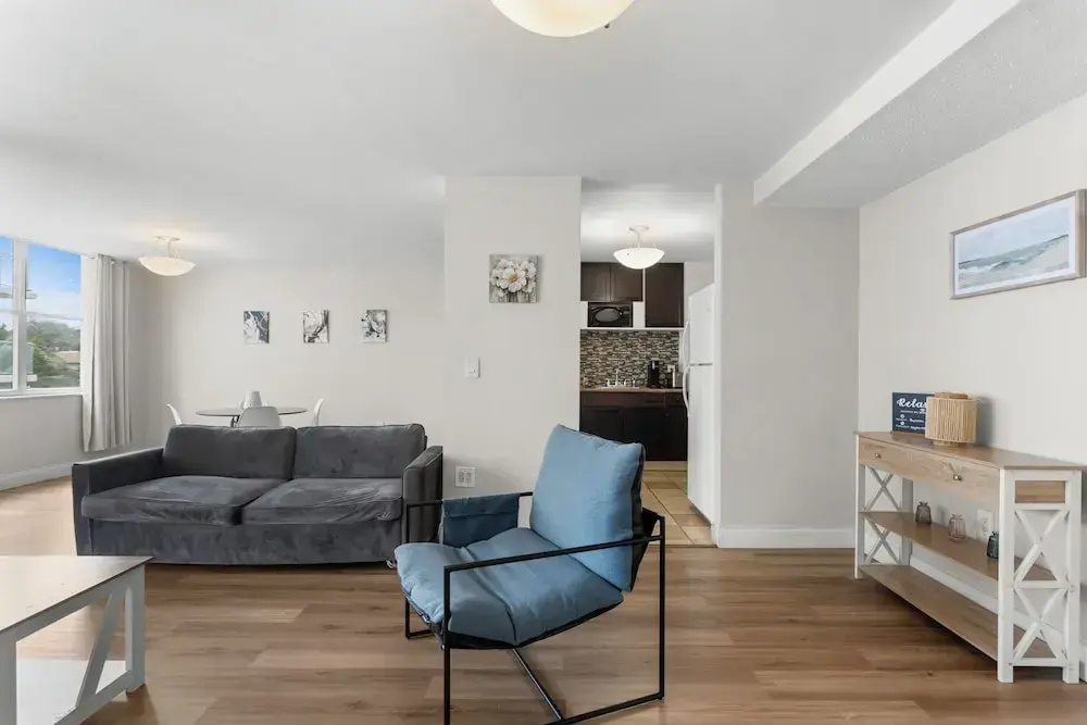 Bay Harbor Sunset Apt 3B, photo 2