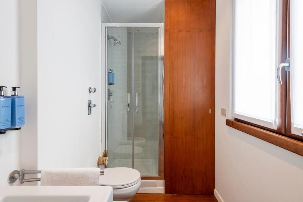 Milan Royal Suites Centro Repubblica — photo 8