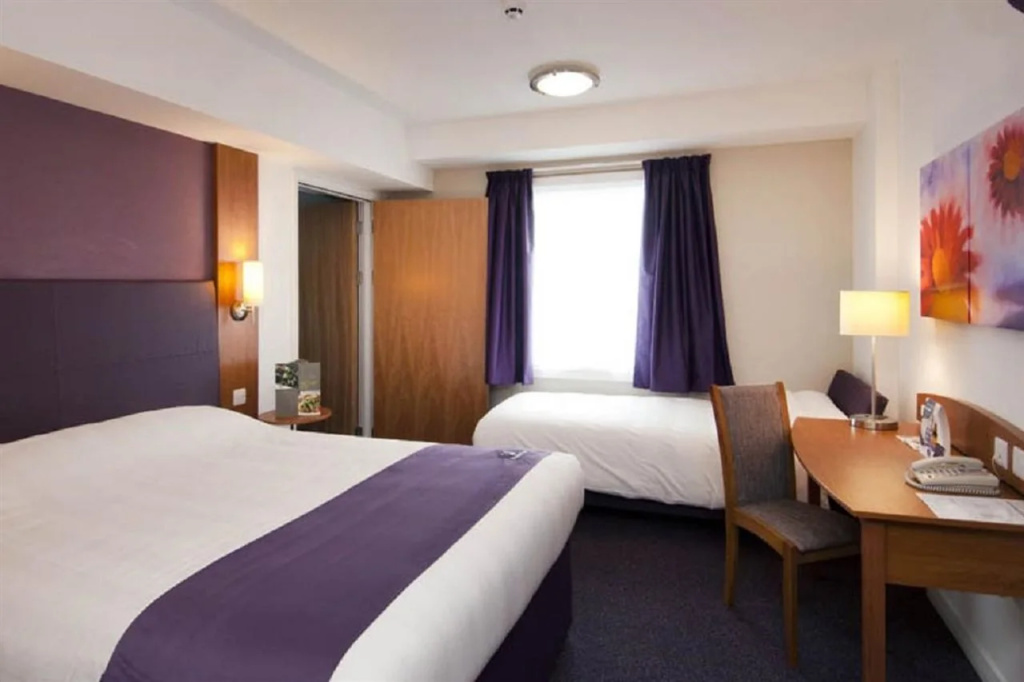 Premier Inn London St Pancras — photo 4