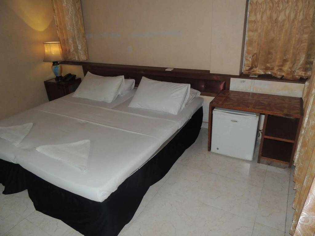 Off Day Inn Hotel — photo 8