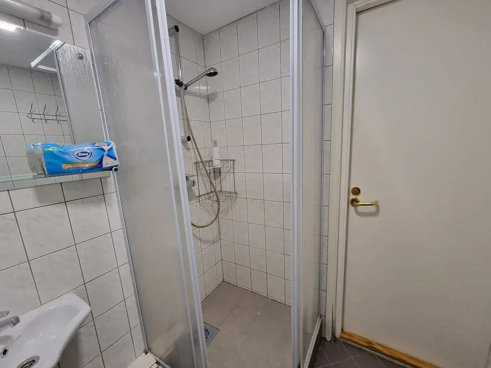Room near City Center Harbour — photo 8