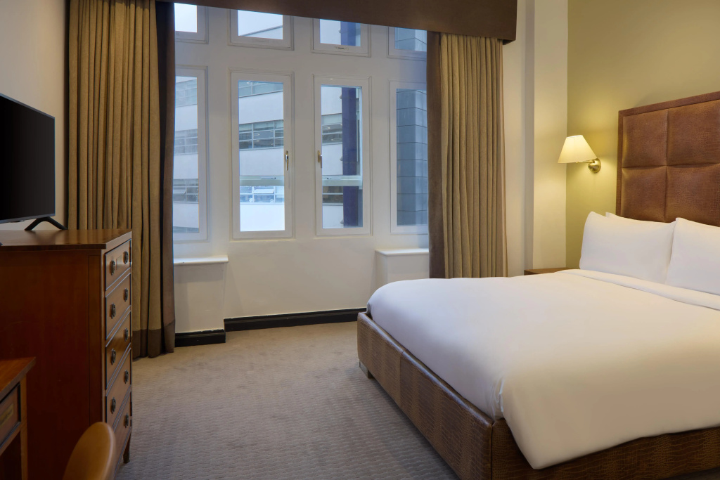 Radisson Blu Hotel, London Leicester Square, photo 3