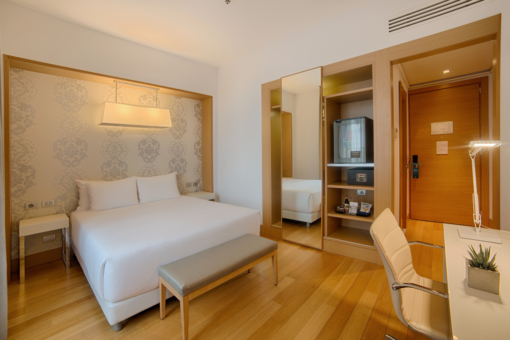 NH Collection Milano Touring Hotel, photo 4