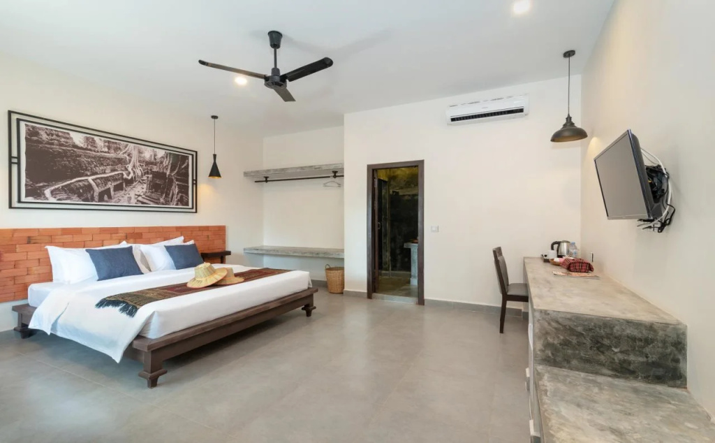 Green Stay Village
