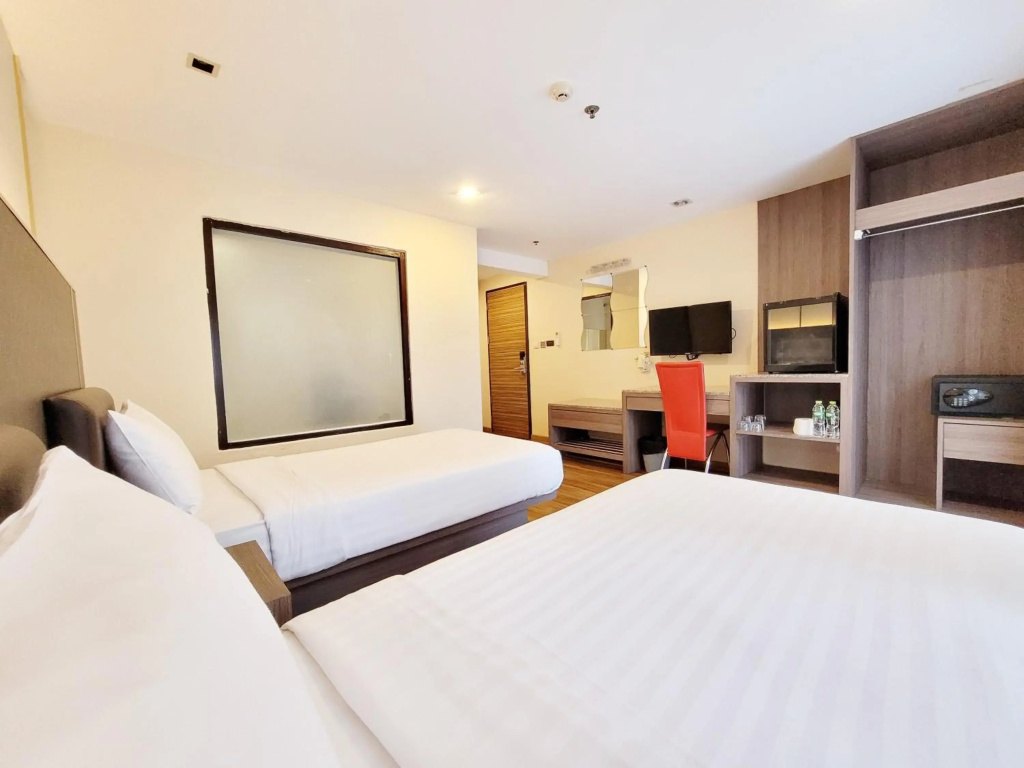 Citin Sukhumvit 11 Nana Bangkok by Compass Hospitality — photo 7
