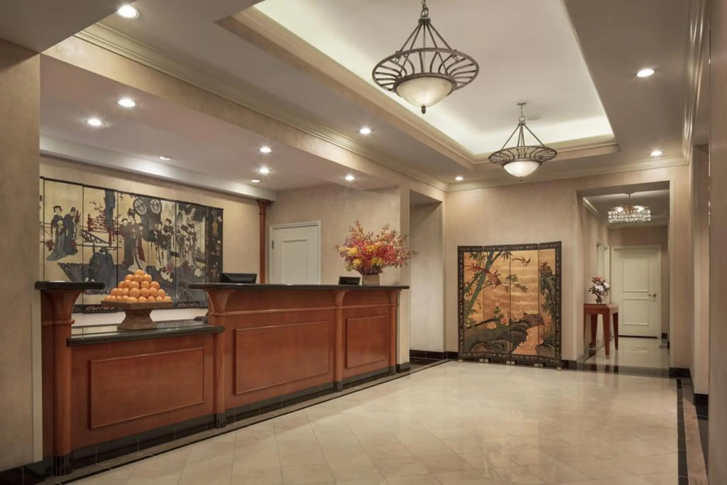 Orchard Hotel, photo 2