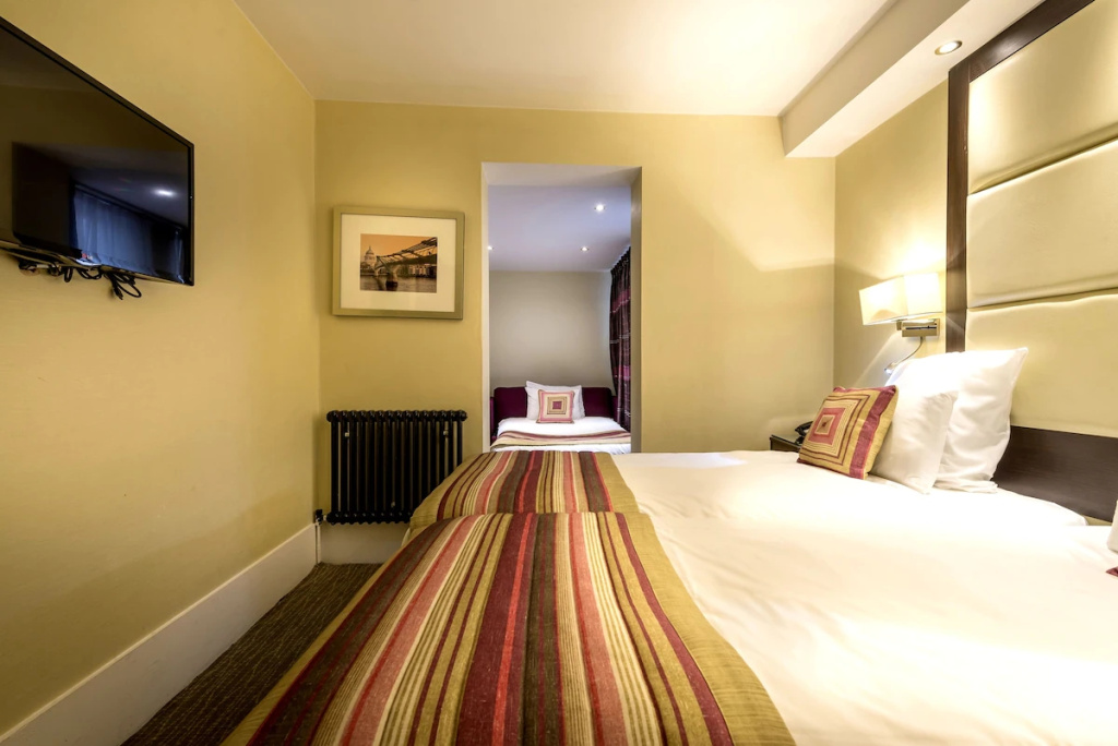 Grand Royale Hyde Park — photo 7