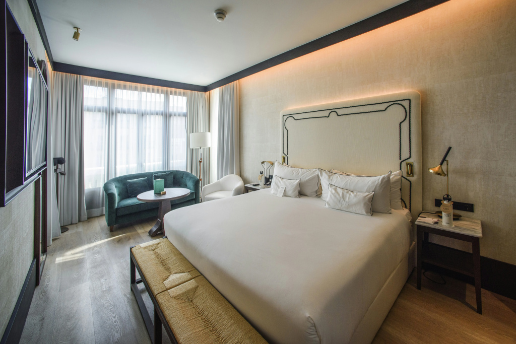 Hotel Montera Madrid, Curio Collection By Hilton, photo 5