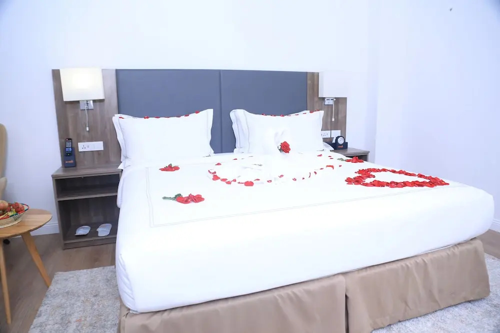 Elmo's Hotel — photo 6