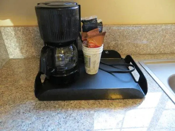 Delmonico Inn & Suites, photo 4