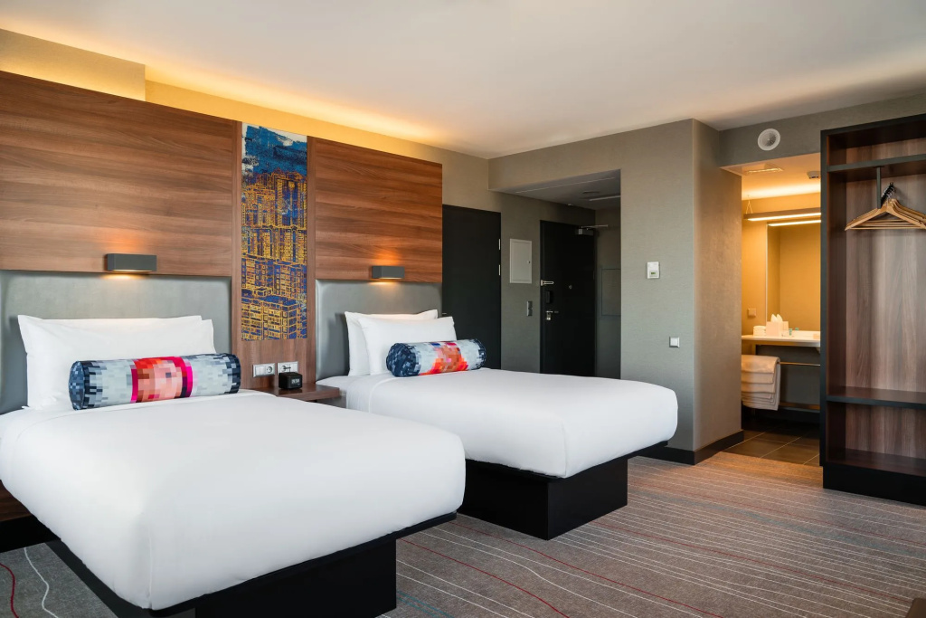 Sky Loft Hotel Kyiv by Rixwel, photo 3