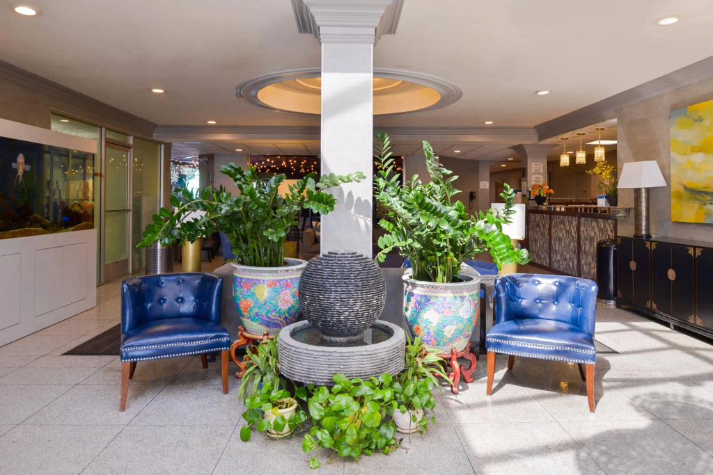 Quality Inn & Suites Montebello - Los Angeles, photo 2