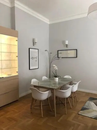 Supreme City Center Apartment, photo 3