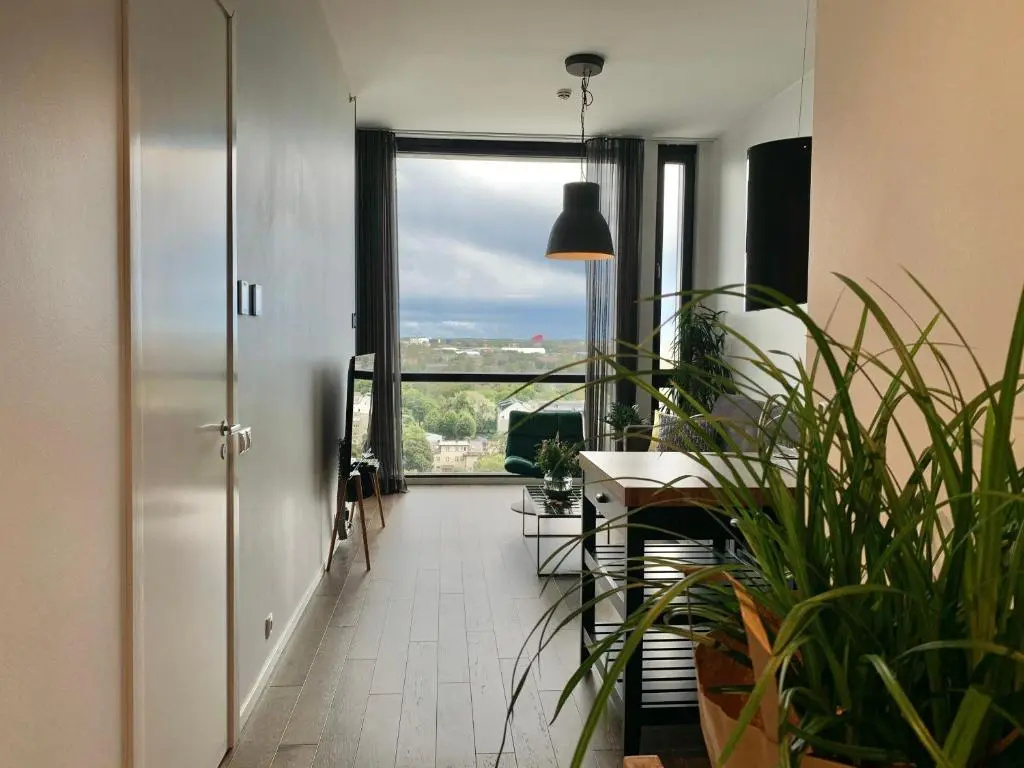 Orange Apartments Tower & Free Parking — photo 7