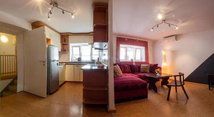 Split Inn Apartments and Rooms - Apartment Vicko (PID: 5)