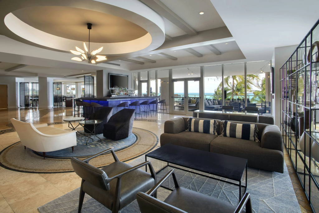 DoubleTree Resort & Spa by Hilton Ocean Point-N. Miami Beach, photo 2