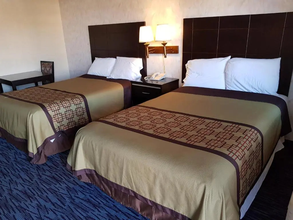 El Segundo Inn — photo 3