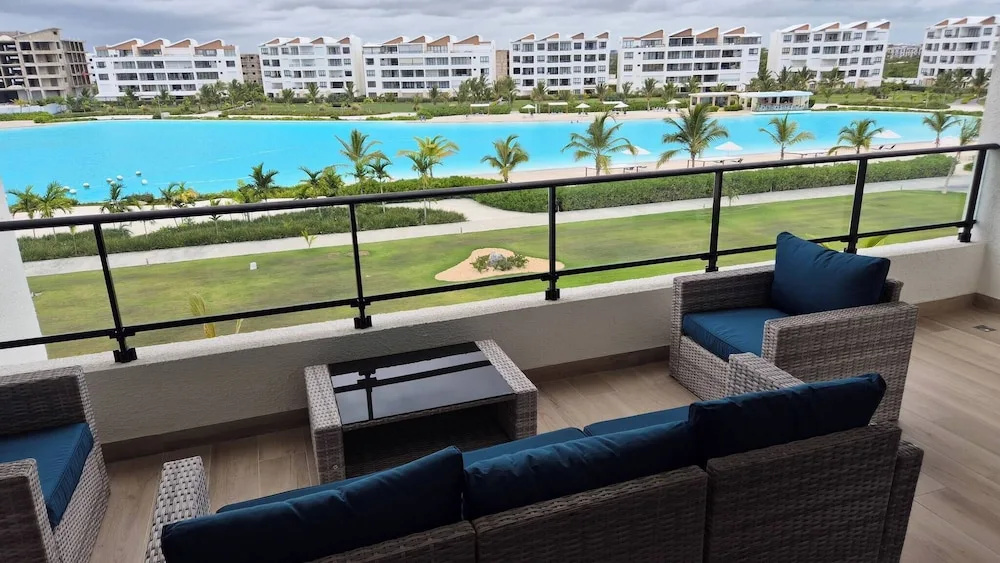 Luxury Beach Penthouse Jacuzzi & Lagoon View — photo 8
