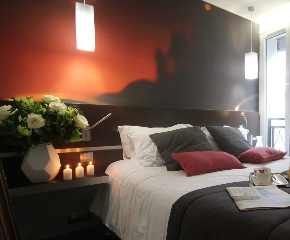 Hotel Lumières Montmartre Paris — photo 6