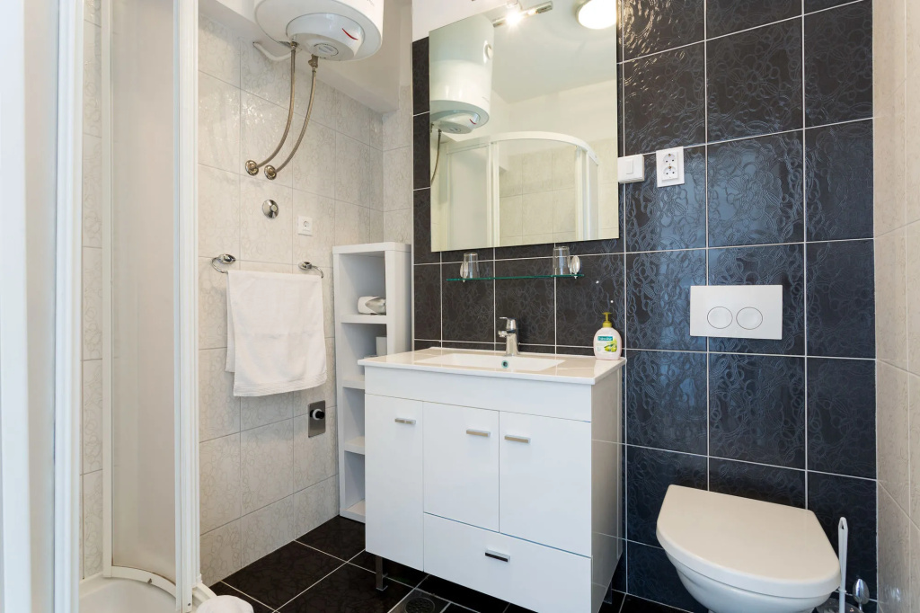 Adriatic Queen Rooms & Apartments — photo 8
