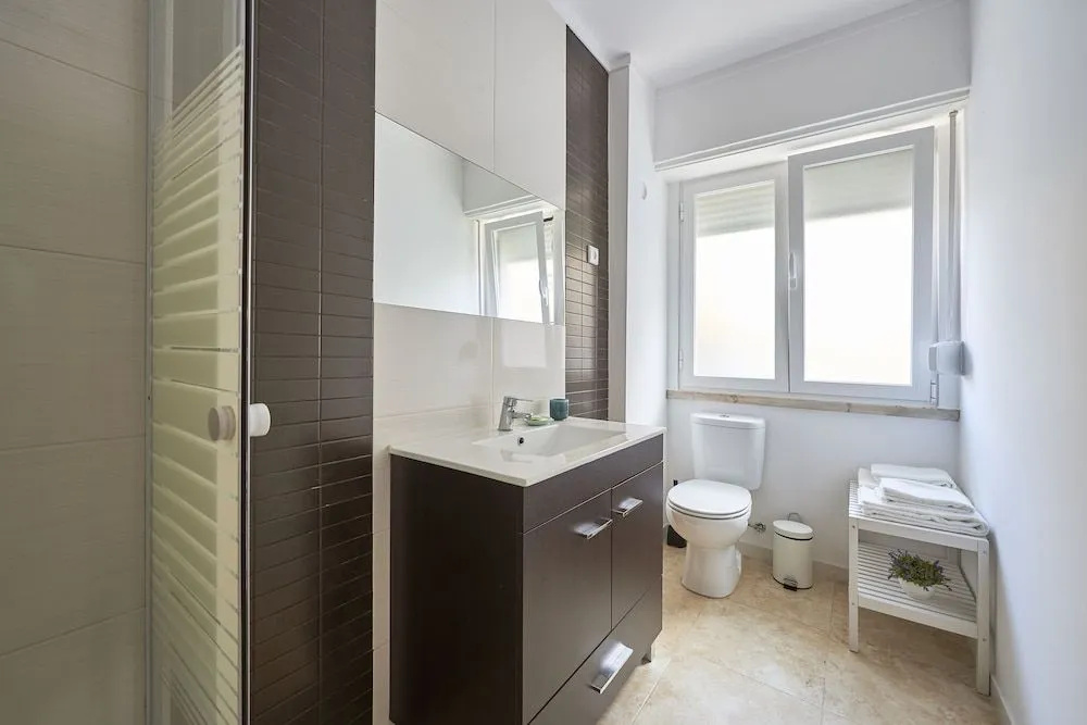 Belém Light Filled Apartment, By TimeCooler — photo 7