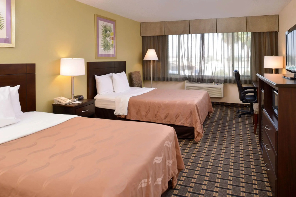 Quality Inn & Suites Montebello - Los Angeles — photo 6