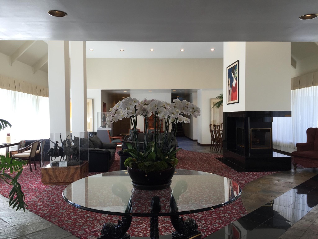 Mikado Hotel - Universal Studios/Burbank — photo 2