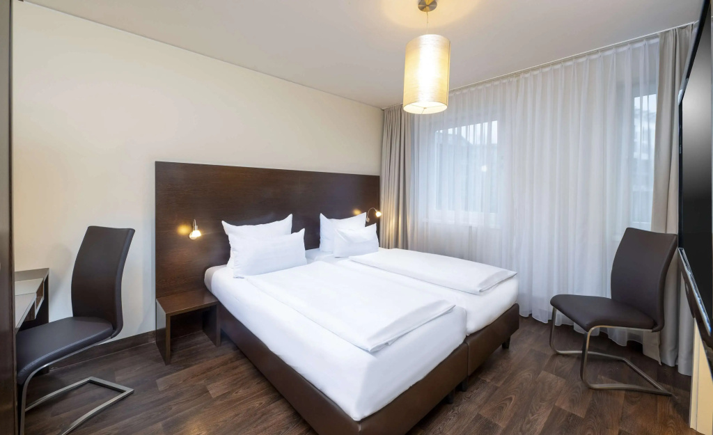 Premier Inn Berlin City Spittelmarkt — photo 5