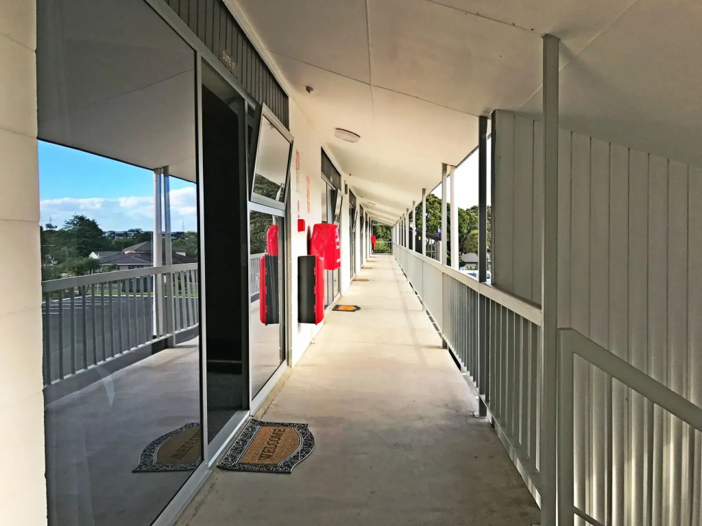 Ellerslie Palms Motel — photo 8