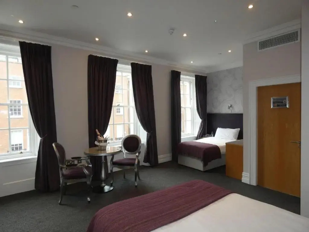 Jackson Court Hotel, photo 5