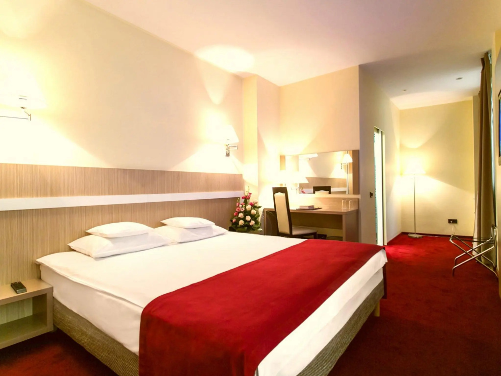 Trianon Hotel, photo 2
