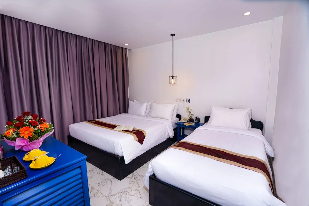 The Rabbit Hole Hotel & Spa — photo 6