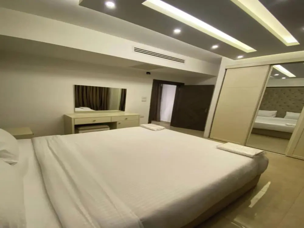 JRE Abdoun Rooftop 1bedroom Kh&sh 04, photo 2