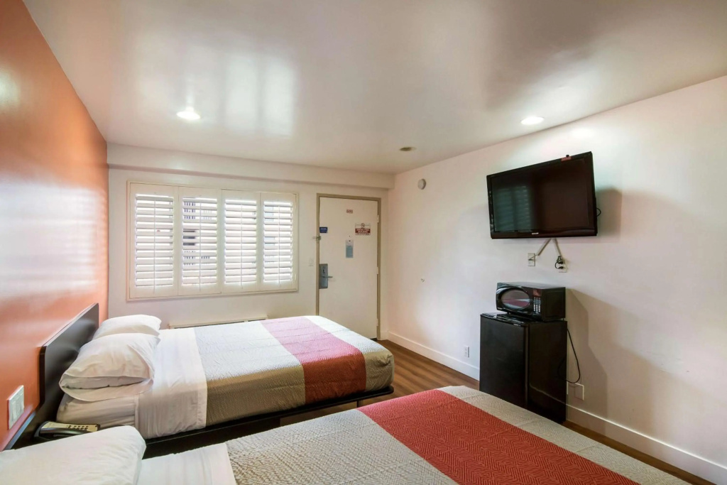 Motel 6 Monterey Park, CA — photo 6