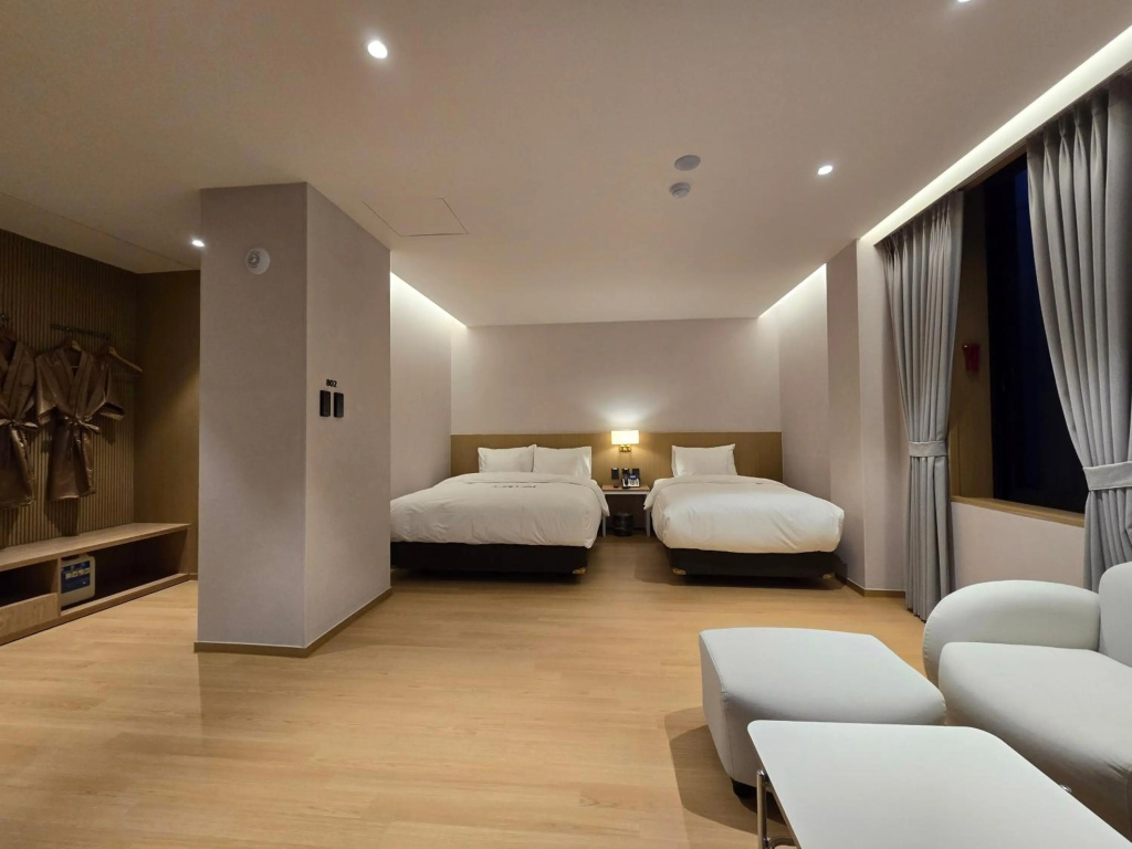 Tria Hotel, photo 3